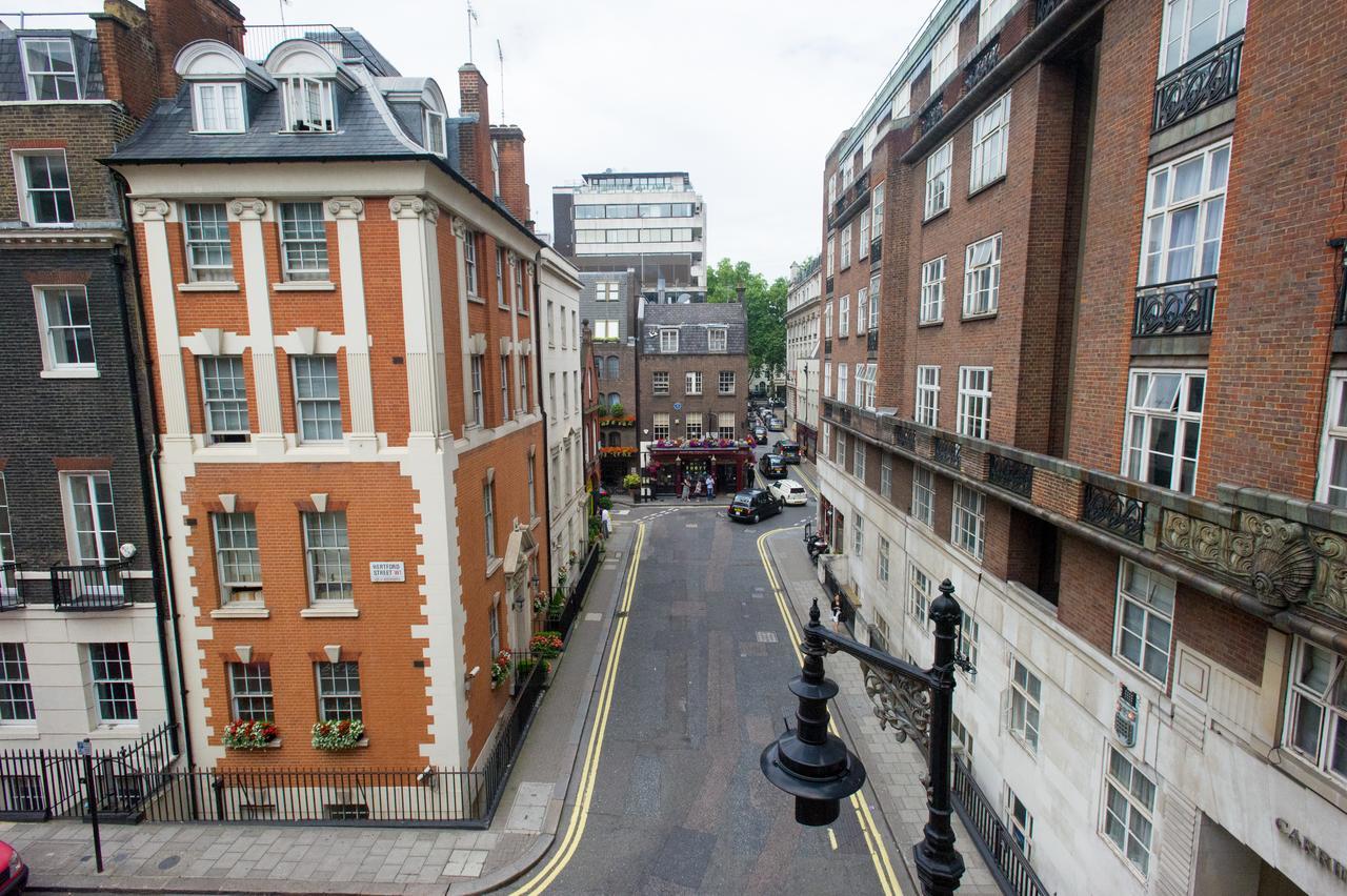 9 Hertford Street Лондон Екстер'єр фото